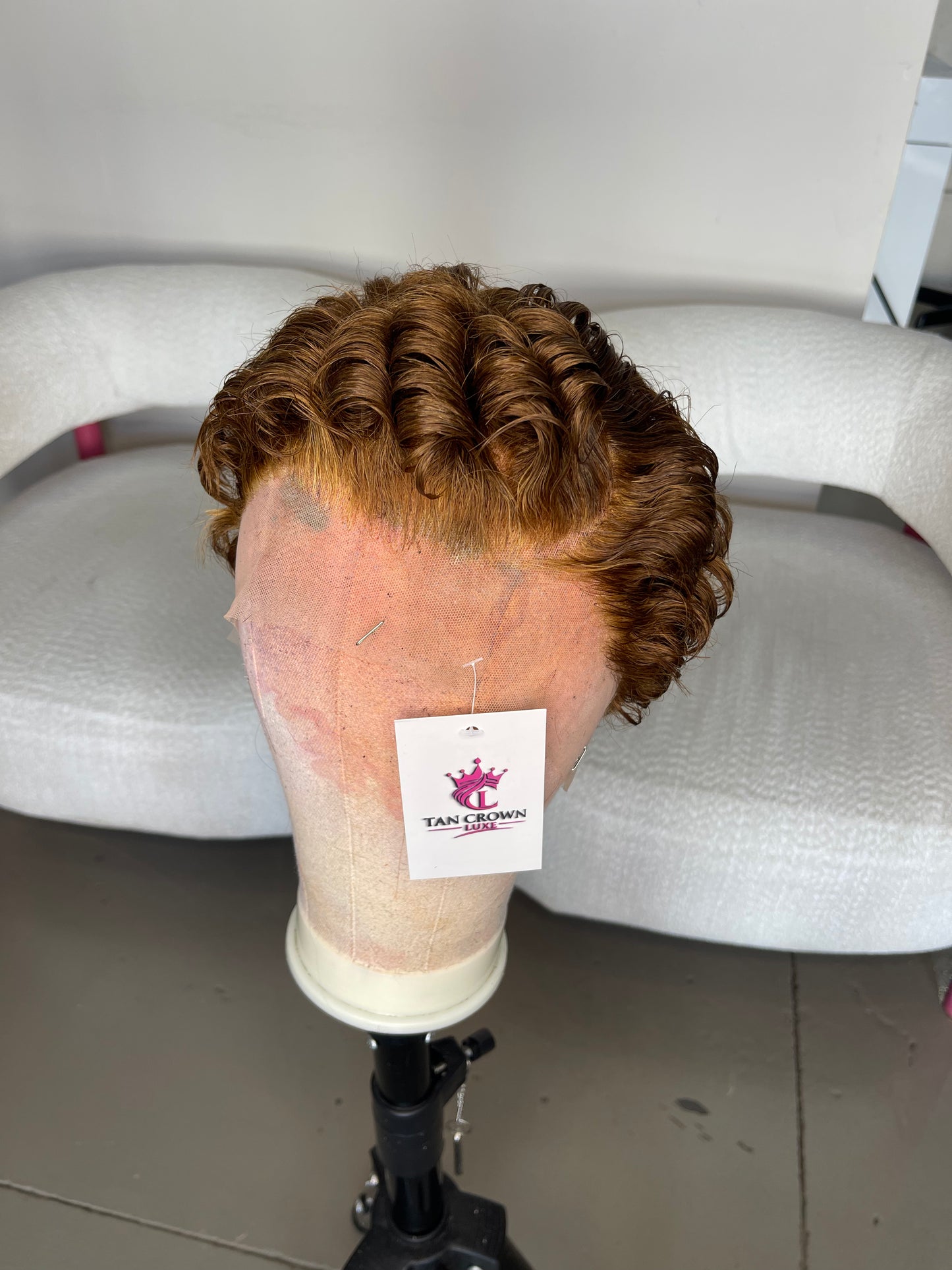 Entry Luxe Pixie (13by4) Lace Closure
