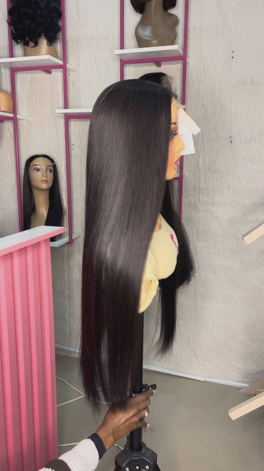 28” Vietnamese Bone Straight  SDD paired with 5X5 HD lace closure